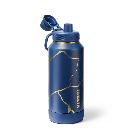 kintsugi-water-bottle-with-spout-lid-j8 TKS_SP25_SptBtl_GoldMarine_32oz_51390_v2_sRGB_SHD.png
